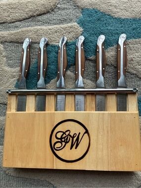 Gunter Wilhelm Executive Chef Series  Steak Knives and block.
